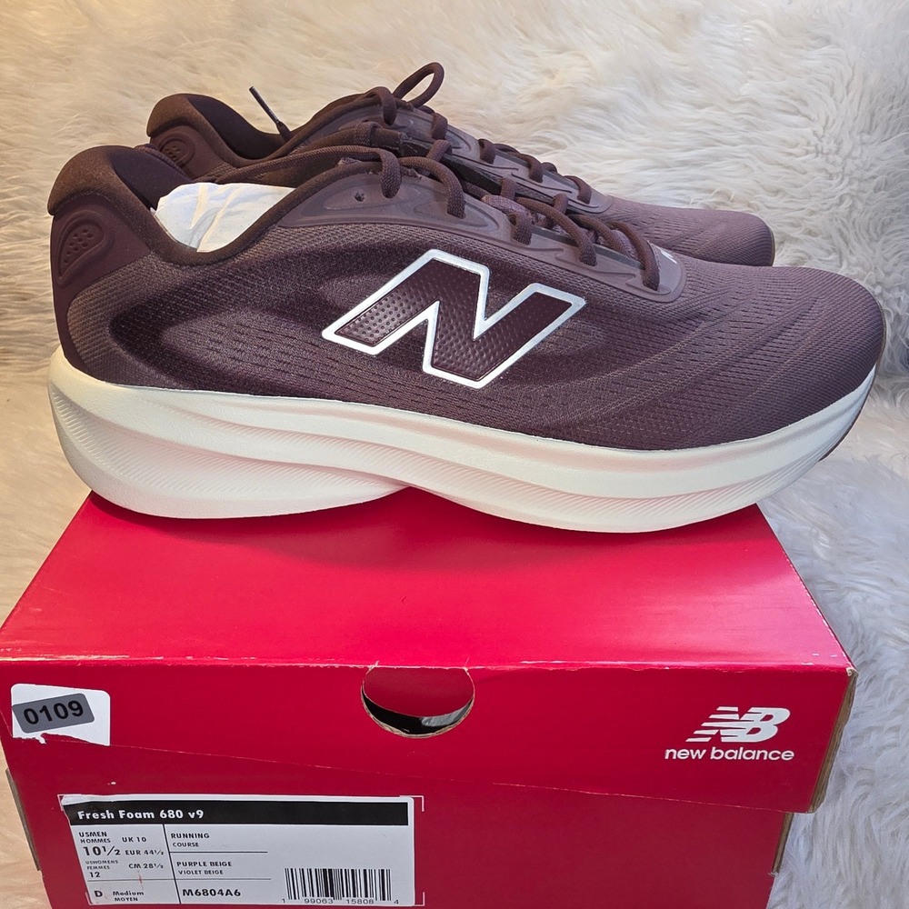 New Balance Fresh Foam 680 v9 Running Shoes Mens 10.5 Womens 12 Purple M6804A6